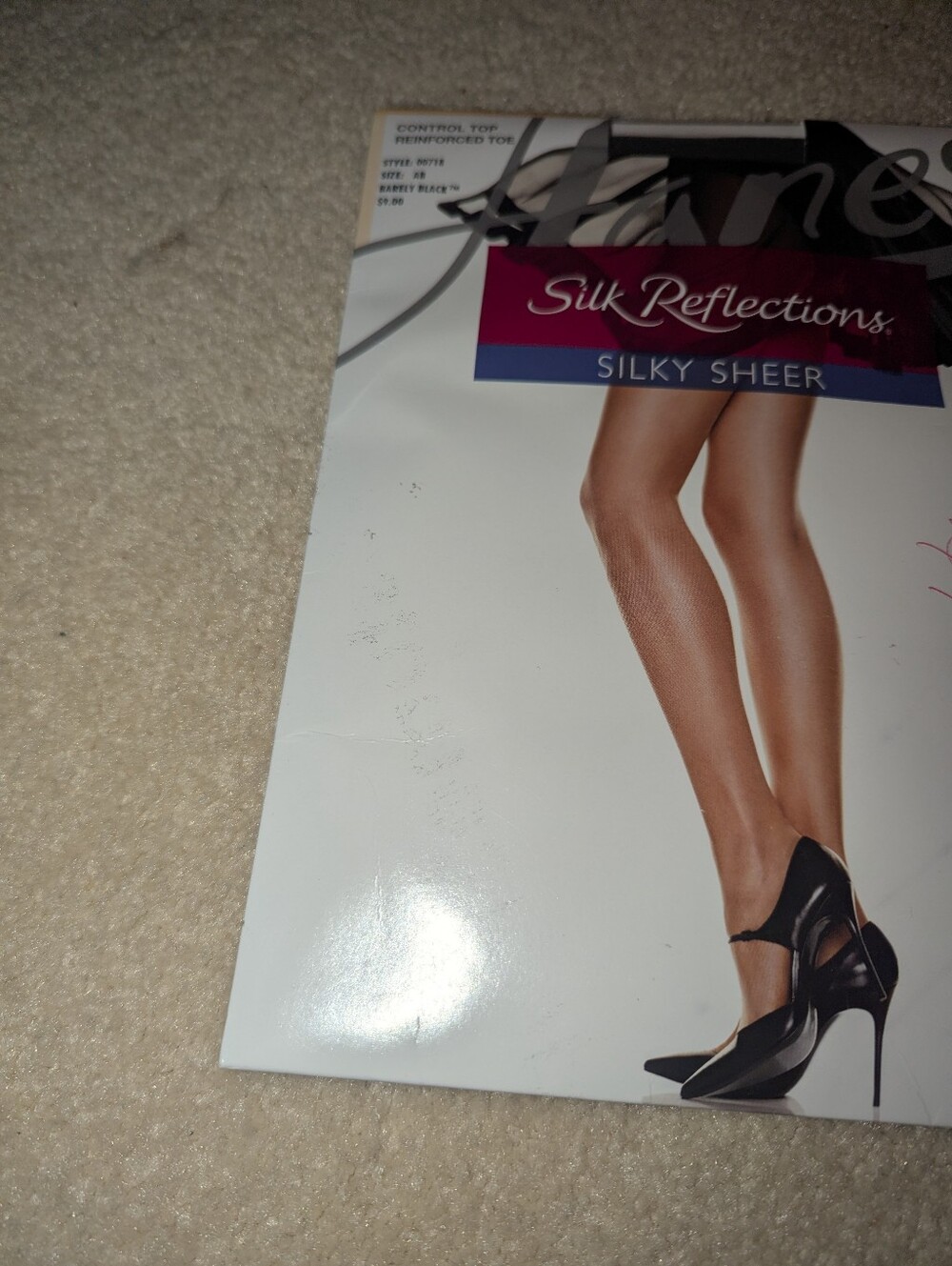 Hanes Silk Reflections Pantyhose CONTROL TOP REINFORCED TOE